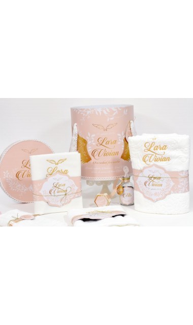 Trusou de botez gold cu ingeras pentru fetite cu broderie personalizata, Gold Wings 6
